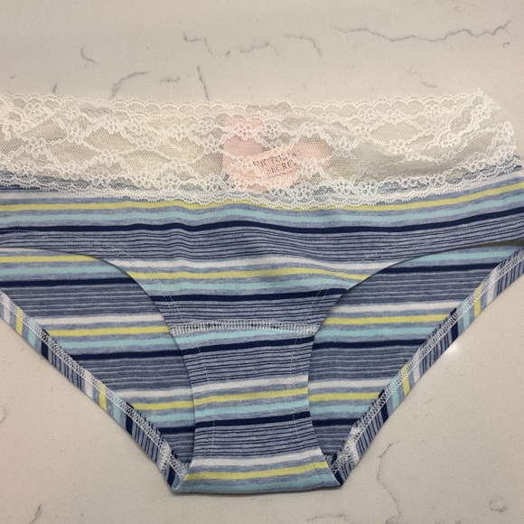 Victoria Secret Underwear Set - Picture 7 of 16